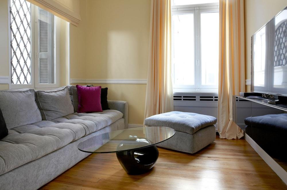 The White House In Plaka By Jj Hospitality Villa เอเธนส์ ภายนอก รูปภาพ