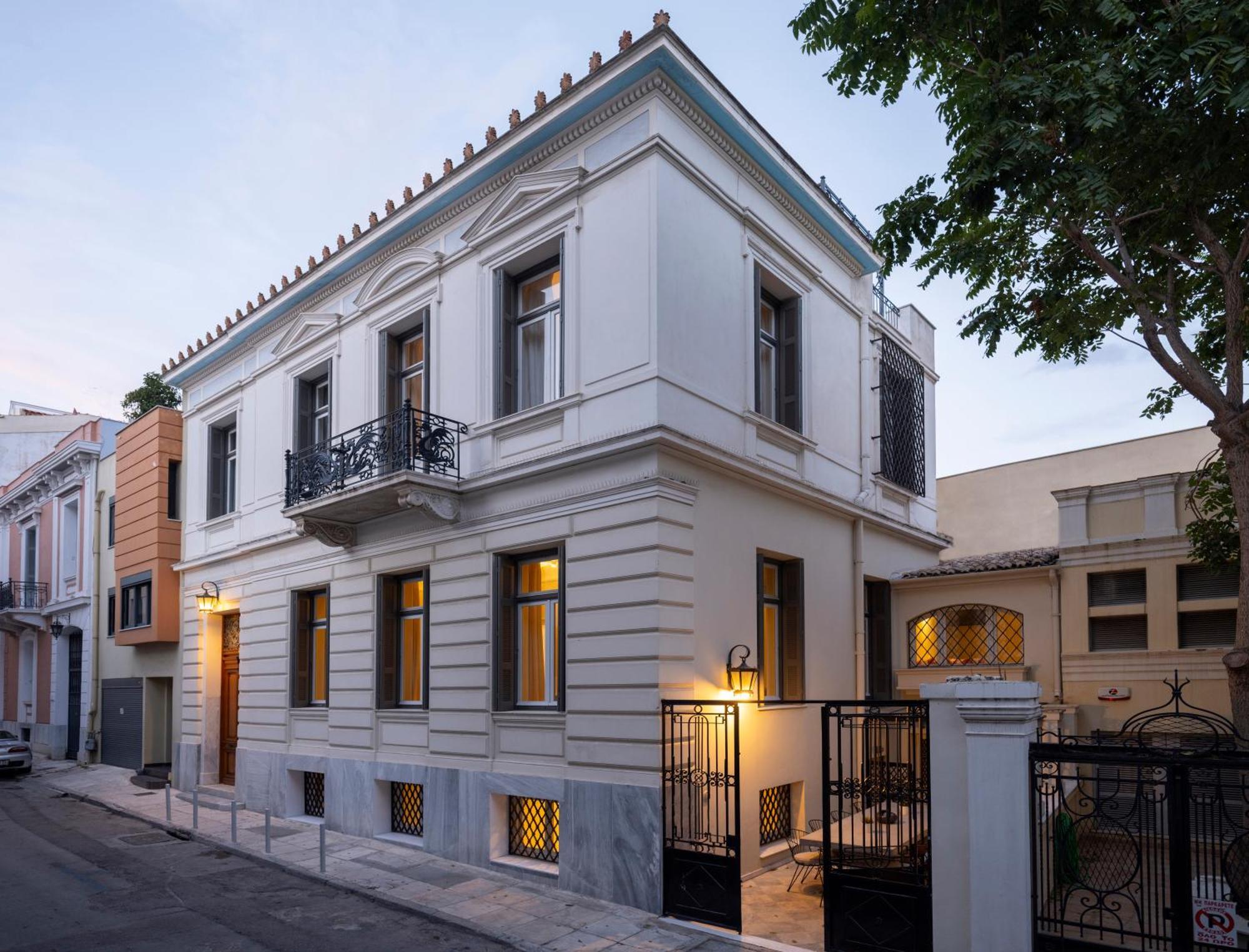 The White House In Plaka By Jj Hospitality Villa เอเธนส์ ภายนอก รูปภาพ