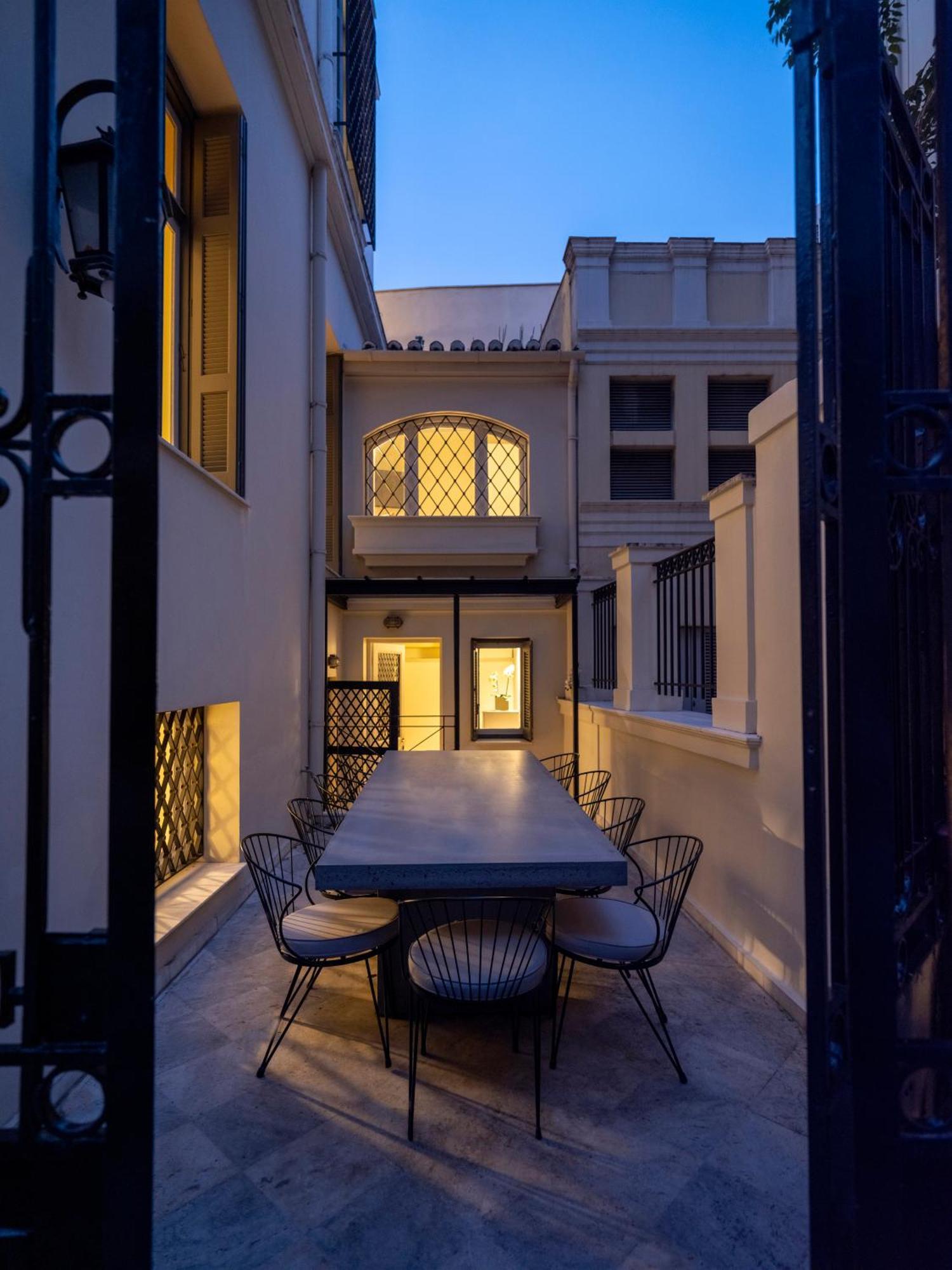 The White House In Plaka By Jj Hospitality Villa เอเธนส์ ภายนอก รูปภาพ
