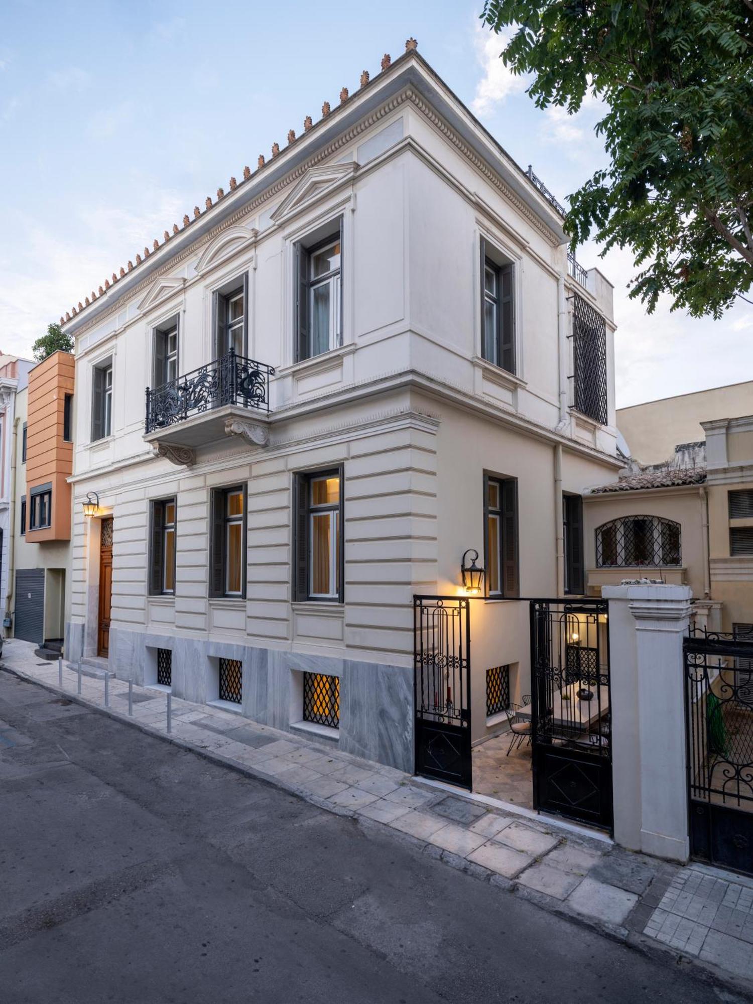 The White House In Plaka By Jj Hospitality Villa เอเธนส์ ภายนอก รูปภาพ