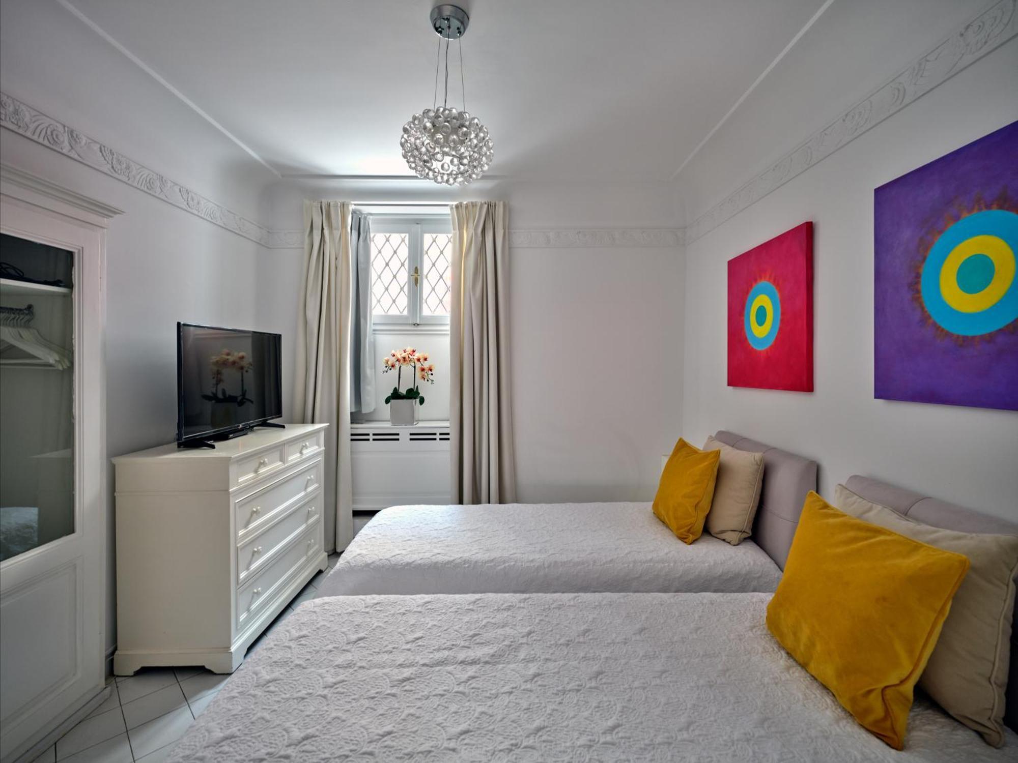 The White House In Plaka By Jj Hospitality Villa เอเธนส์ ภายนอก รูปภาพ